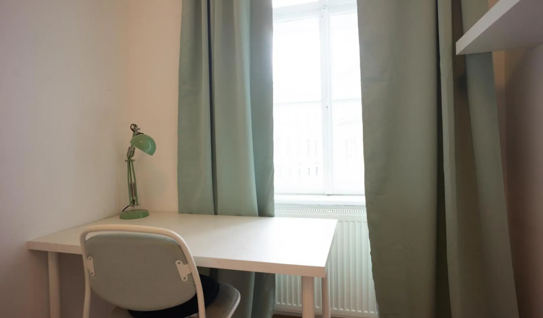 Modern 3 Bedroom Apartment In City Center Vienna 0*,  Austria